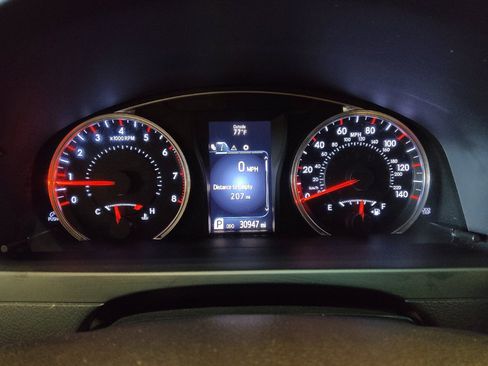 Used 2016 Toyota Camry SE image 23