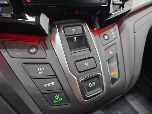 Used 2025 Honda Odyssey Sport-L image 23