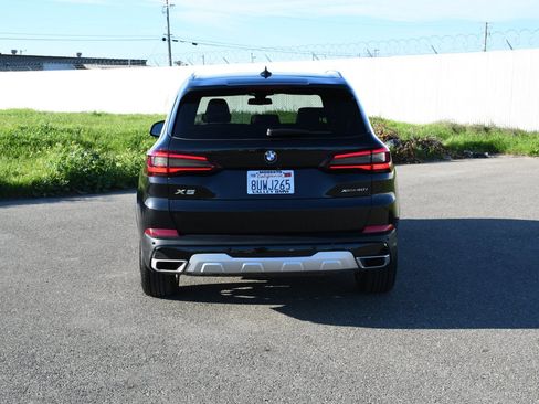 Used 2021 BMW X5 xDrive40i w/ Premium Package image 6