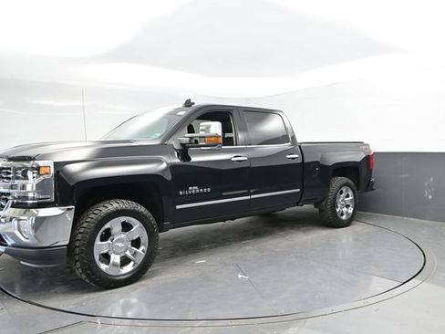 Used 2018 Chevrolet Silverado 1500 LTZ w/ Max Trailering Package AWD/4WD image 9
