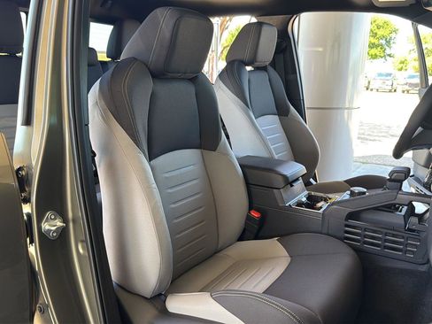 Used 2026 Toyota Tacoma TRD Sport w/ TRD Sport Upgrade Package image 14