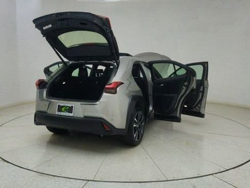 Used 2019 Lexus UX 200 FWD image 72