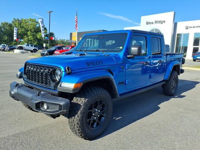 Used 2025 Jeep Gladiator Sport AWD/4WD image 10