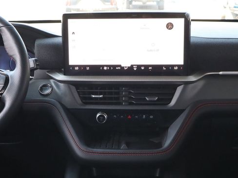 Used 2025 Ford Explorer ST-Line w/ Premium Package RWD image 30