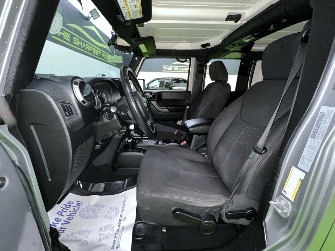 Used 2018 Jeep Wrangler Unlimited Sport S AWD/4WD image 17