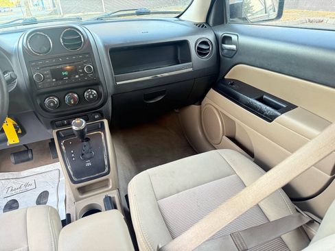 Used 2014 Jeep Patriot Sport w/ Power Value Group AWD/4WD image 34