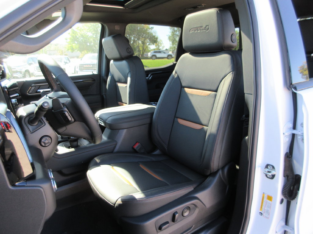 New 2026 GMC Sierra 1500 AT4 w/ AT4 Premium Package AWD/4WD image 12