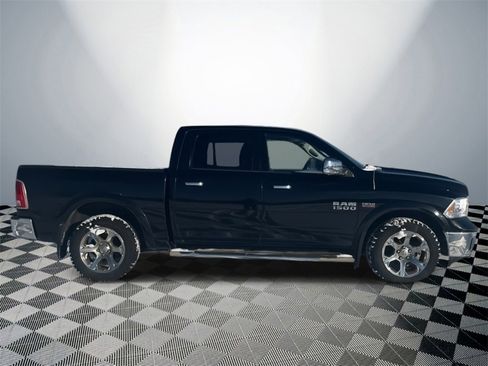 Used 2014 RAM 1500 Laramie w/ Convenience Group image 5