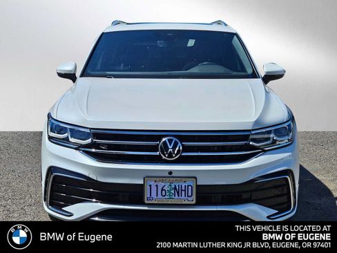 Used 2022 Volkswagen Tiguan SEL R-Line AWD/4WD image 8