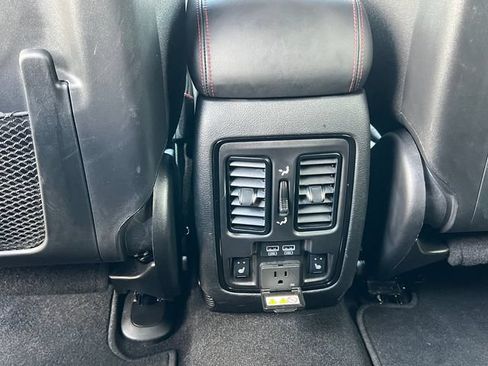 Used 2025 Dodge Durango R/T w/ Blacktop Package AWD/4WD image 39