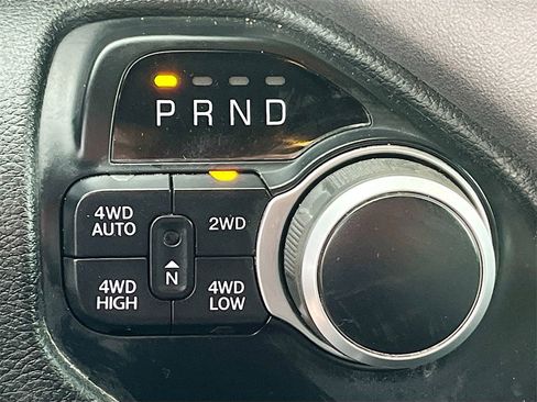 Used 2021 RAM 1500 Big Horn image 15