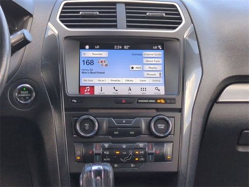 Used 2018 Ford Explorer XLT w/ Equipment Group 202A image 18