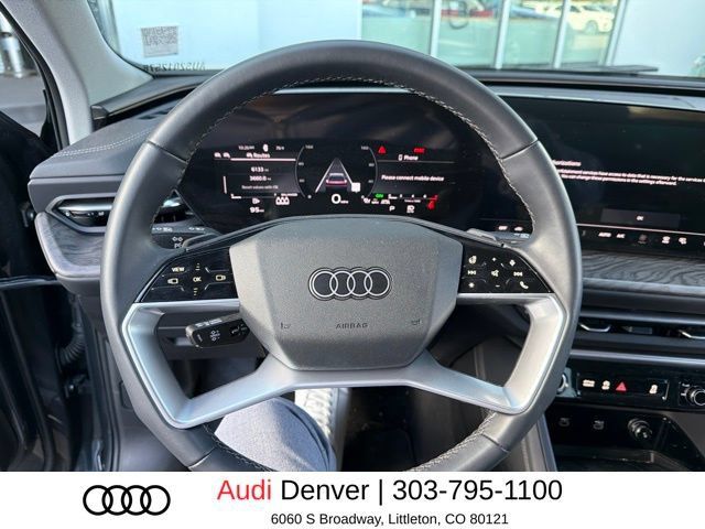 Used 2025 Audi Q5 Premium w/ Convenience Package AWD/4WD image 5
