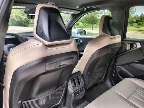 New 2026 BMW X3 xDrive30 w/ Premium Package image 18