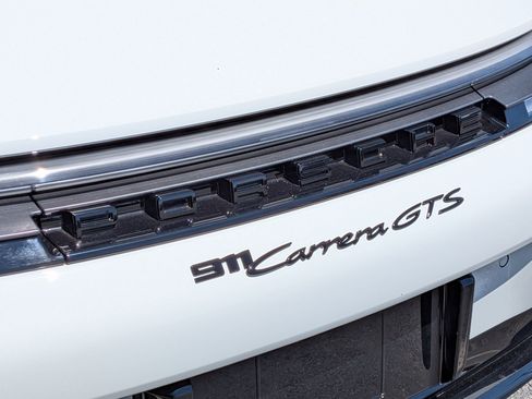 Certified 2026 Porsche 911 Carrera GTS RWD image 31