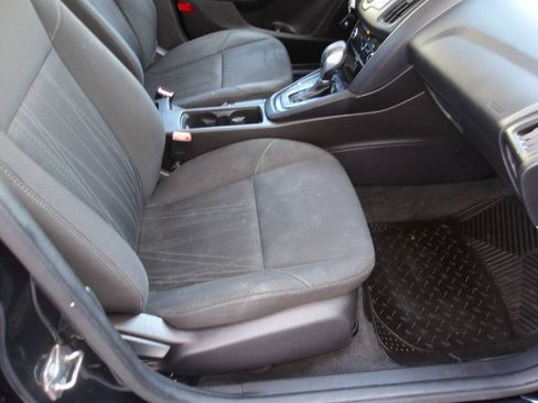 Used 2016 Ford Focus S FWD image 6