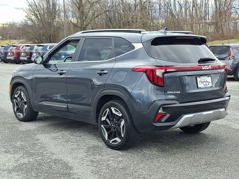 Certified 2025 Kia Seltos SX w/ SX Sunroof Package image 4