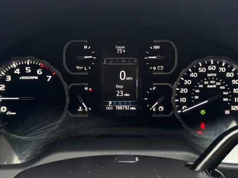 Used 2020 Toyota Tundra SR5 AWD/4WD image 22