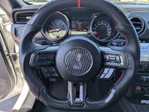 Used 2017 Ford Mustang Shelby GT350 image 20