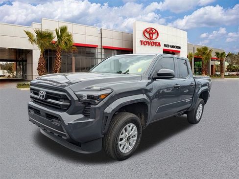 Certified 2024 Toyota Tacoma SR image 9