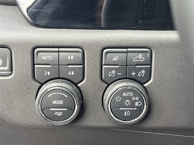 Certified 2025 Chevrolet Silverado 1500 LT Trail Boss w/ LT Trail Boss Premium Package AWD/4WD image 18