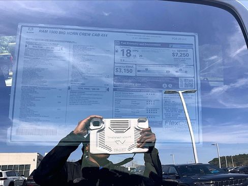 New 2026 RAM 1500 4x4 Crew Cab image 13