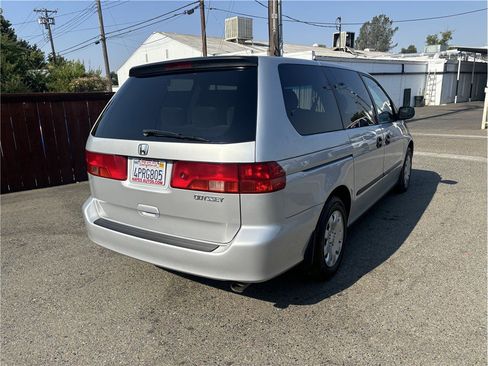 Used 2001 Honda Odyssey LX image 3