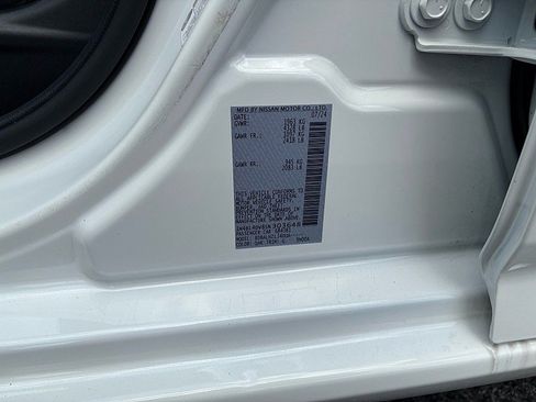 Used 2025 Nissan Altima 2.5 SV FWD image 19