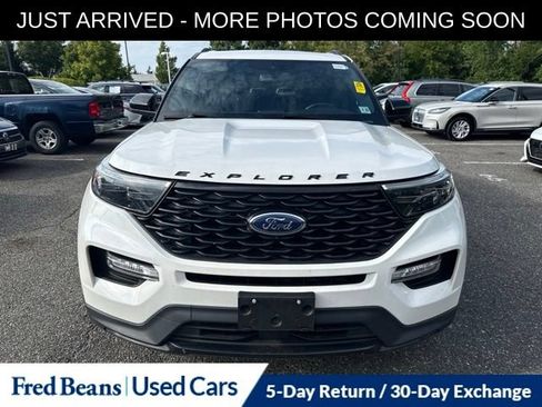 Used 2023 Ford Explorer ST-Line w/ Class IV Trailer Tow Package AWD/4WD image 2