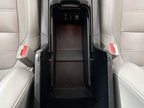 Used 2018 Honda CR-V EX-L image 36