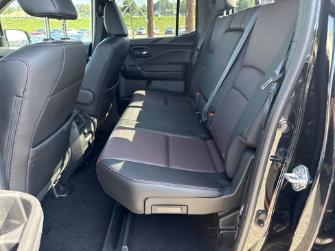 Used 2021 Honda Ridgeline Black Edition image 31