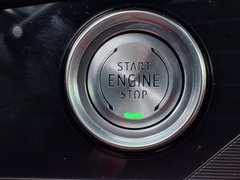 Certified 2023 Chevrolet Corvette Stingray Premium Cpe w/ Z51 Performance Package image 18