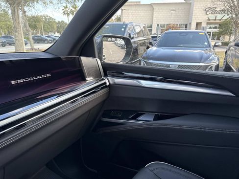 Certified 2025 Cadillac Escalade Sport w/ Touring Package image 25