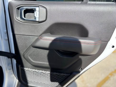 Used 2023 Jeep Wrangler Unlimited Rubicon w/ Xtreme 35 Tire Package image 11