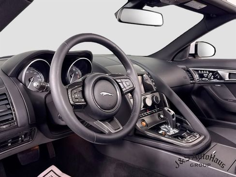 Used 2014 Jaguar F-TYPE S RWD image 9