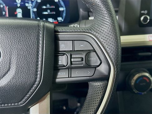 Used 2024 Toyota Tacoma TRD Off-Road image 23