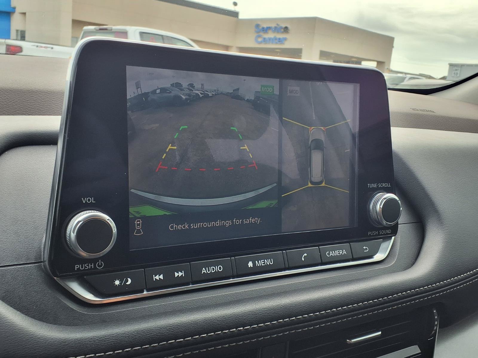 Used 2021 Nissan Rogue SV FWD image 25