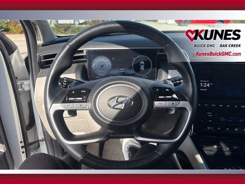 Used 2024 Hyundai Tucson Limited image 18