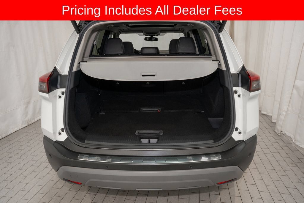 Used 2021 Nissan Rogue SL w/ Premium Package AWD/4WD image 5