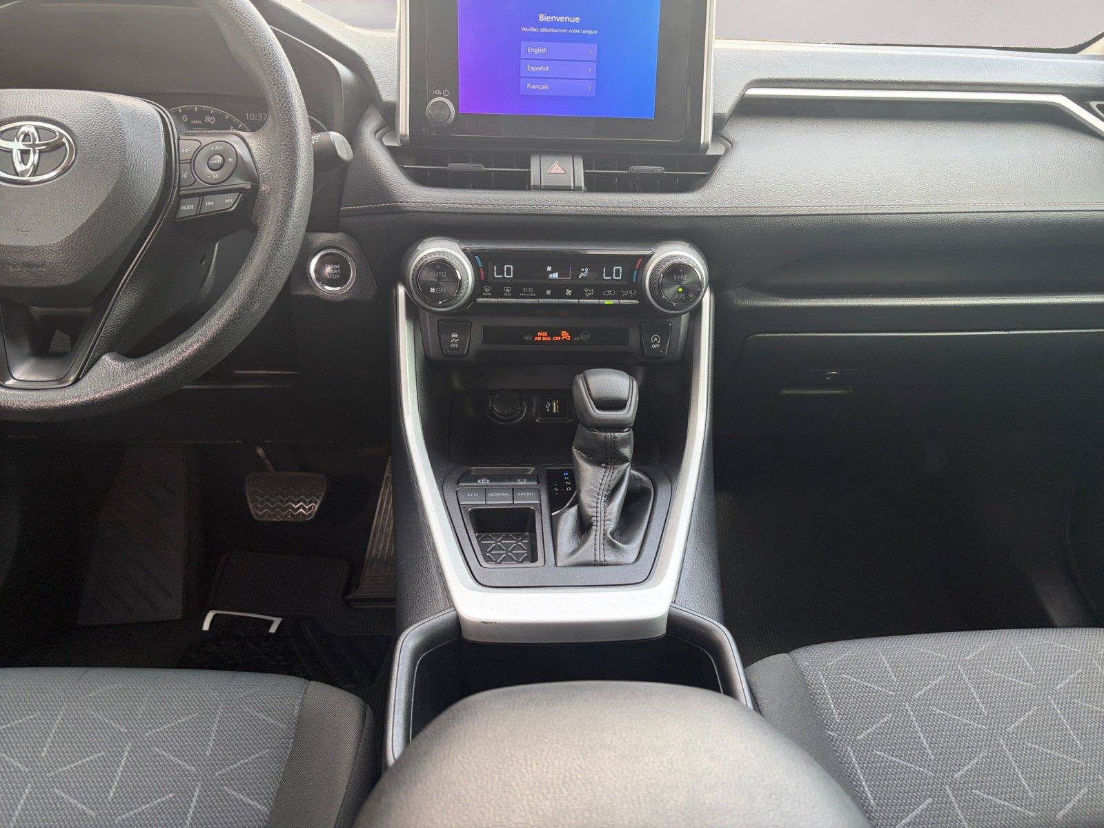 Used 2025 Toyota RAV4 XLE w/ Convenience Package FWD image 11