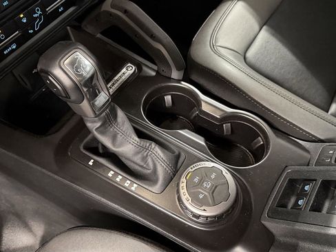 Used 2024 Ford Bronco Big Bend image 19