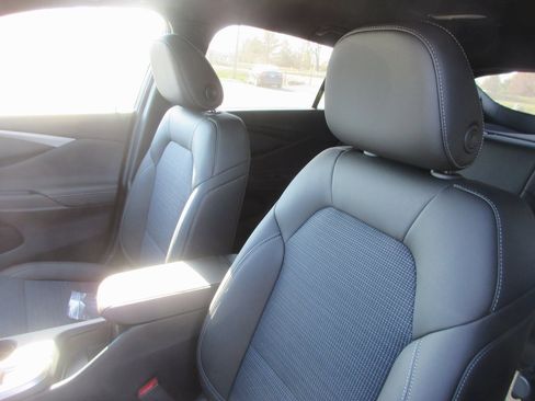 New 2026 Buick Envista Preferred image 13