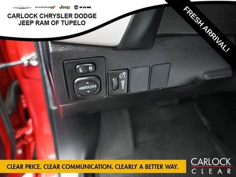 Used 2018 Toyota Corolla L image 14