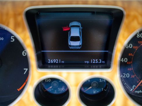 Used 2013 Bentley Flying Spur Flying Spur image 18