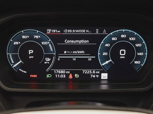 Used 2022 Audi Q4 e-tron Premium Plus w/ Premium Plus image 15