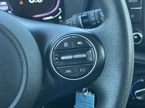 Used 2023 Kia Soul LX w/ LX Technology Package image 26