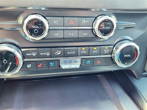 Used 2026 Ford F350 4x4 Crew Cab Super Duty image 34