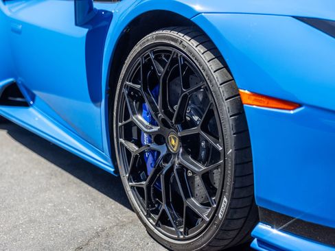 Used 2024 Lamborghini Huracan Tecnica RWD image 25