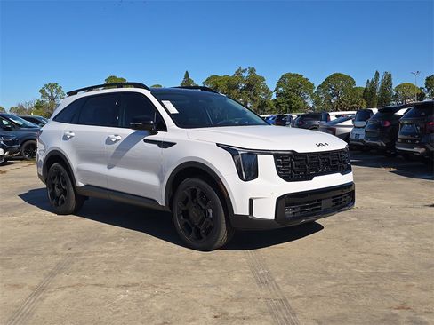 New 2026 Kia Sorento X-Line EX image 2