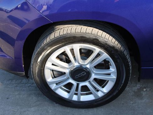 Used 2018 FIAT 500L Pop w/ Popular Equipment Group image 11